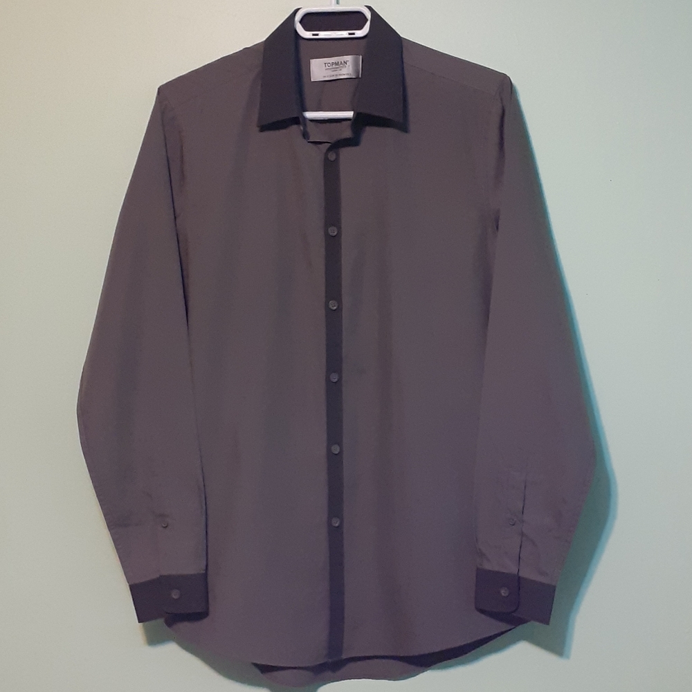 TOPMAN Long sleeve shirt new with tags 85cad for 35
